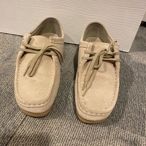 Clark’s wallabees